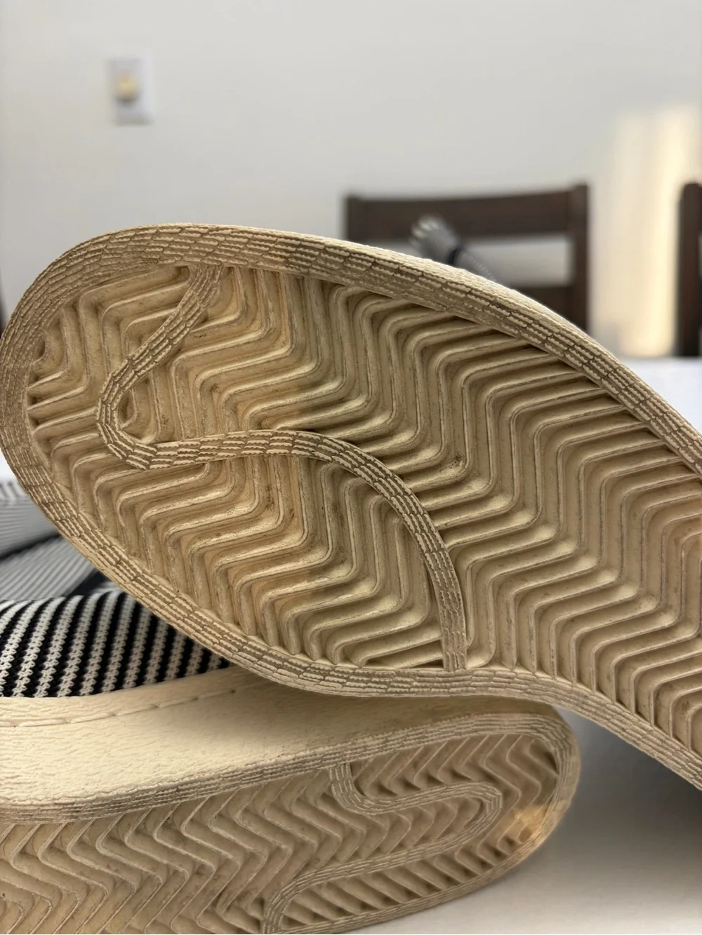 adidas eye catching